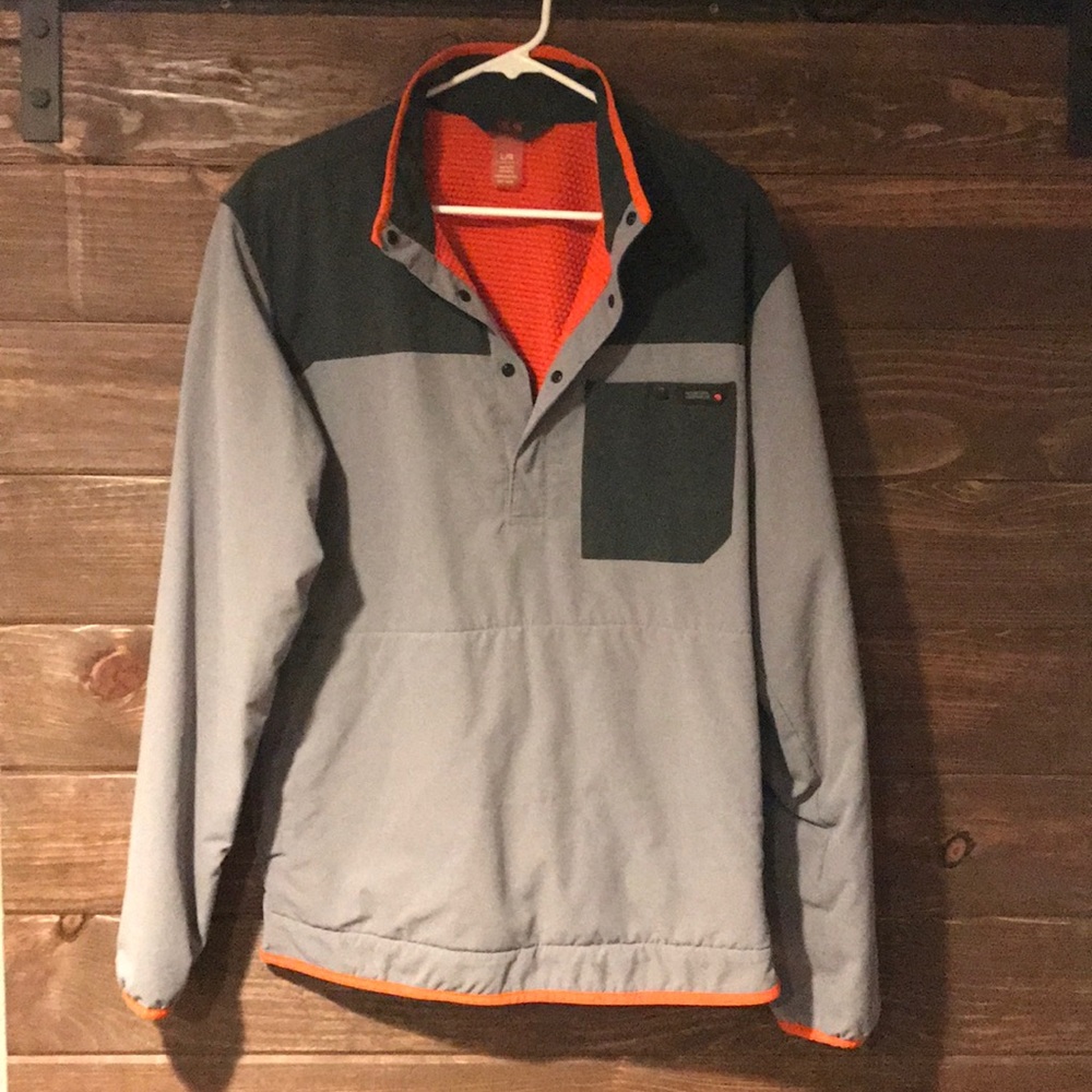 Mountain Hardwear technical pullover fleece